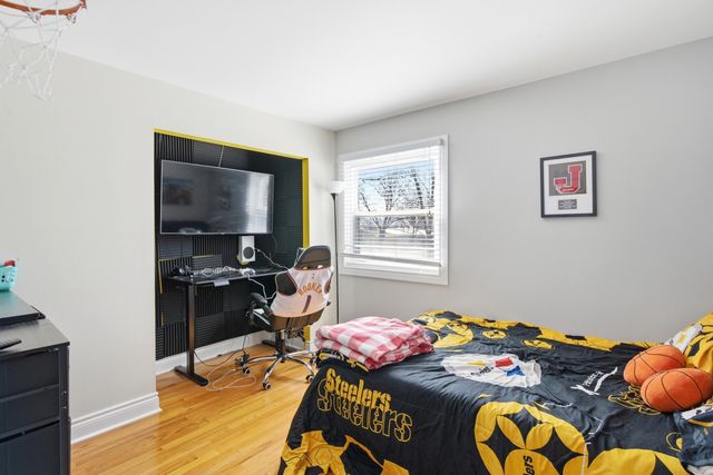 1017 FALCON DR, Columbia, MO 65201