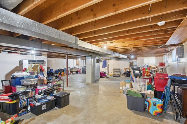 1017 FALCON DR, Columbia, MO 65201