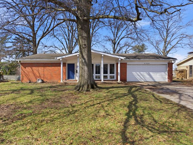 1017 FALCON DR, Columbia, MO 65201