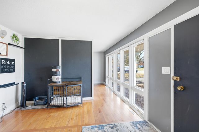 1017 FALCON DR, Columbia, MO 65201