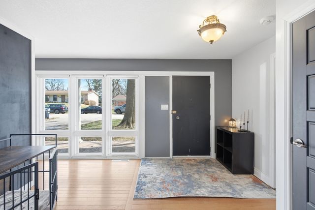 1017 FALCON DR, Columbia, MO 65201