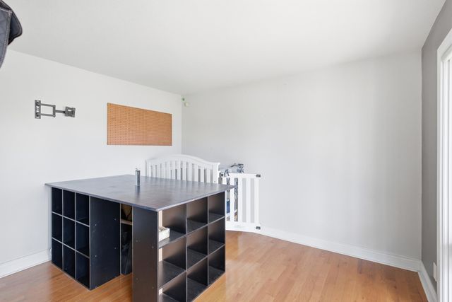 1017 FALCON DR, Columbia, MO 65201