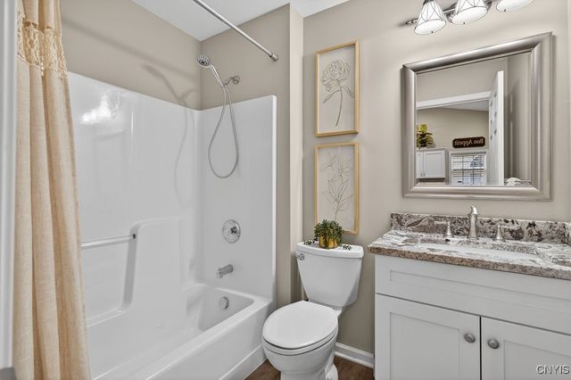 5037 Betsy Ross, Salina, NY 13088