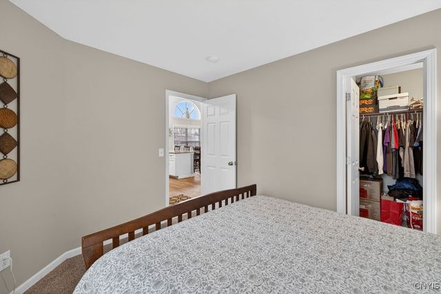 5037 Betsy Ross, Salina, NY 13088