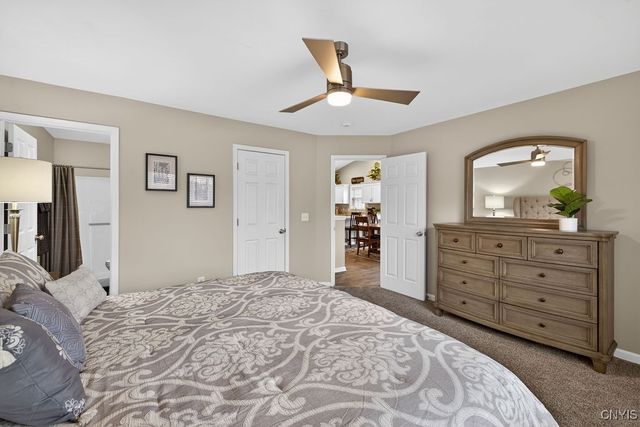 5037 Betsy Ross, Salina, NY 13088