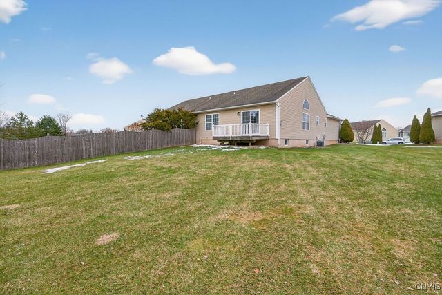 5037 Betsy Ross, Salina, NY 13088