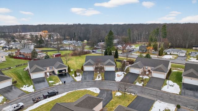 5037 Betsy Ross, Salina, NY 13088