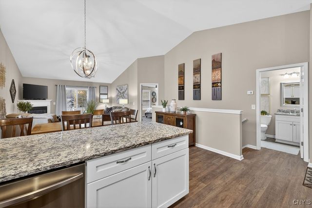 5037 Betsy Ross, Salina, NY 13088