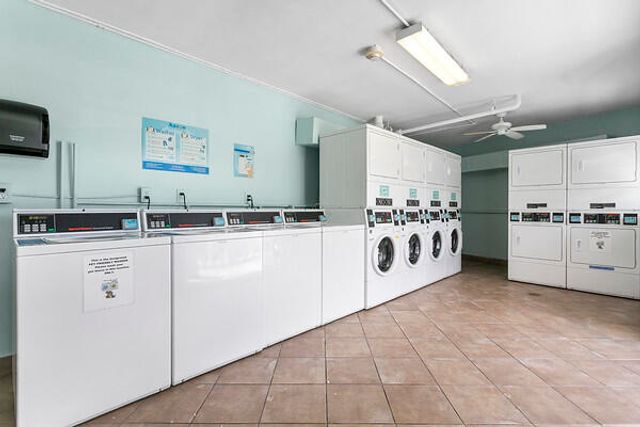 3250 NE 28th Street 305, Fort Lauderdale, FL 33308