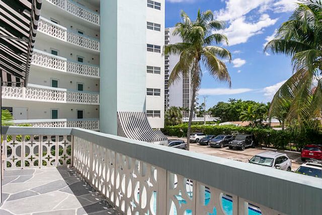 3250 NE 28th Street 305, Fort Lauderdale, FL 33308