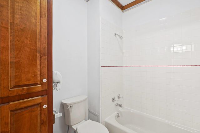 109 Parlange Dr, Houma, LA 70360