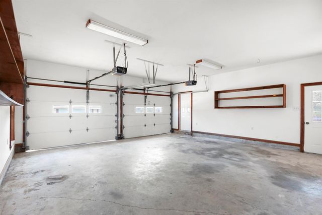 109 Parlange Dr, Houma, LA 70360