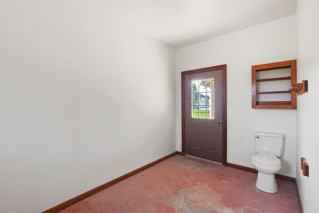 109 Parlange Dr, Houma, LA 70360