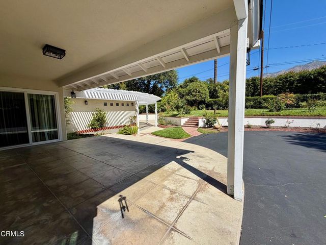3835 Fairmeade Road, Pasadena, CA 91107