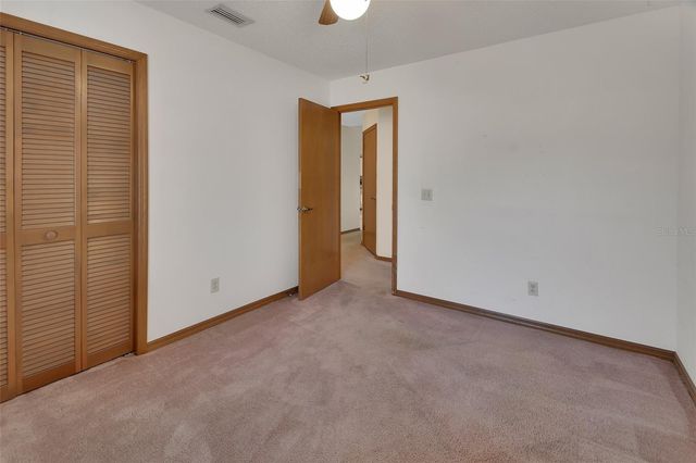 1200 S VILLAGE LAKE DRIVE, Deland, FL 32724