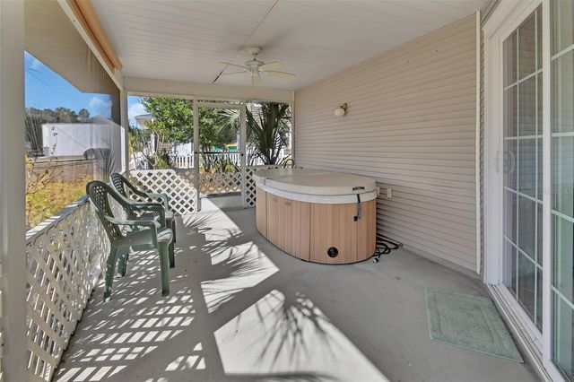 1200 S VILLAGE LAKE DRIVE, Deland, FL 32724