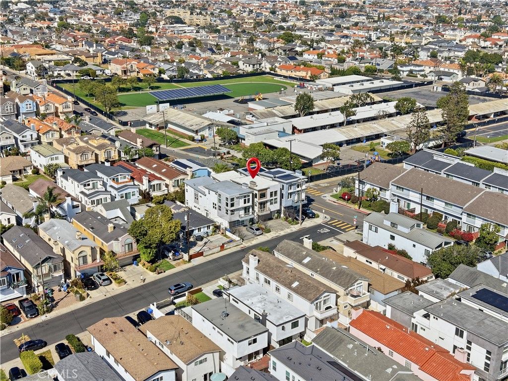 Image 65 of property listing at 1745 Spreckels Lane, Redondo Beach, CA 90278