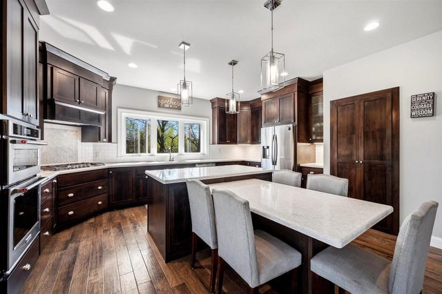 5738 Tuscany Lane, Waunakee, WI 53597