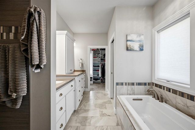 5738 Tuscany Lane, Waunakee, WI 53597
