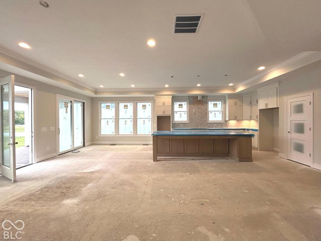 7051 Shenandoah Street, Zionsville, IN 46077
