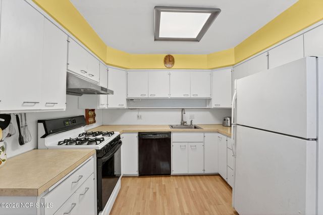 4671 Valley Ridge Court, Toledo, OH 43614