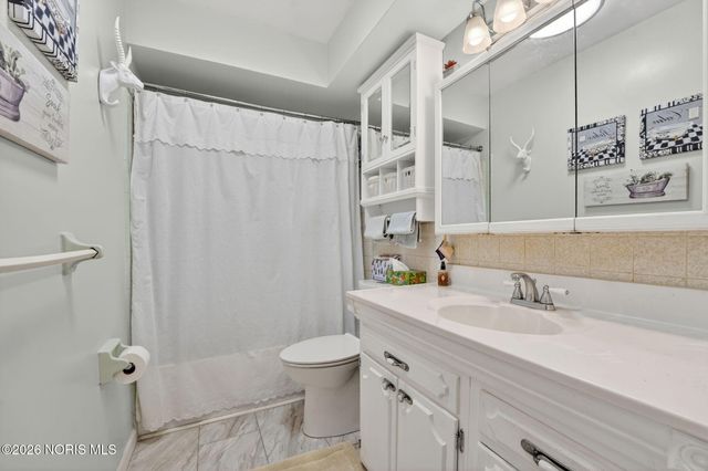 4671 Valley Ridge Court, Toledo, OH 43614