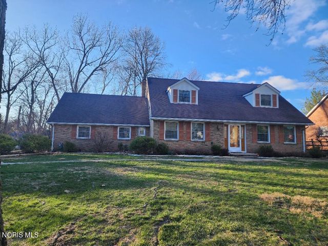 4671 Valley Ridge Court, Toledo, OH 43614