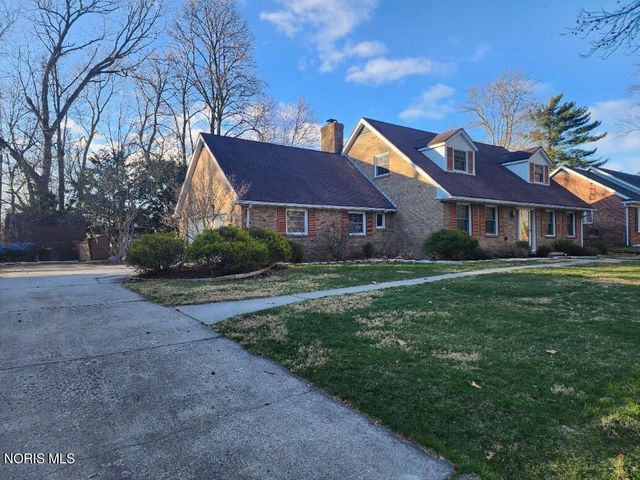 4671 Valley Ridge Court, Toledo, OH 43614