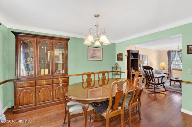 4671 Valley Ridge Court, Toledo, OH 43614