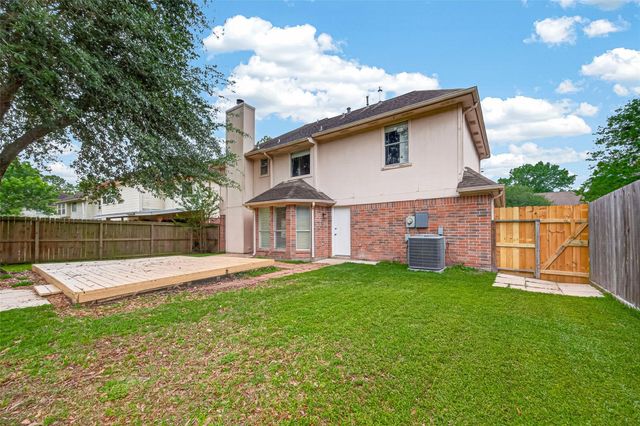 14311 Providence Pine Trail, Houston, TX 77062