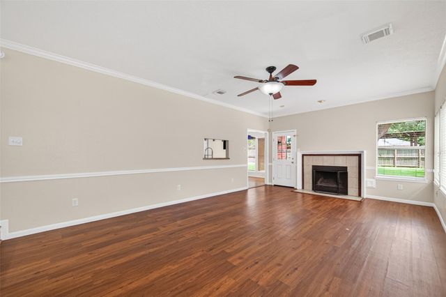 14311 Providence Pine Trail, Houston, TX 77062