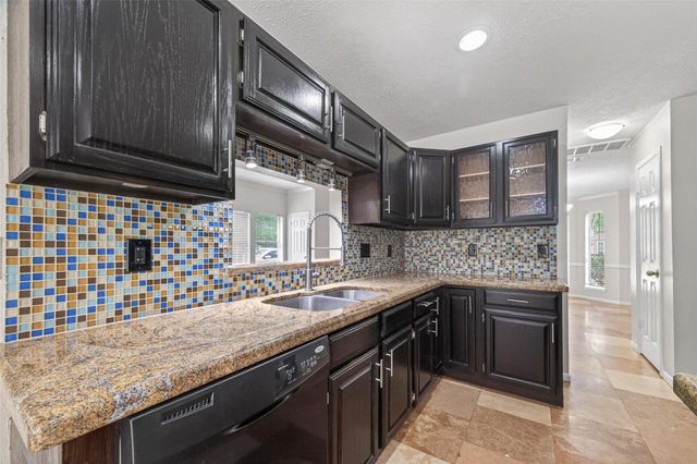 14311 Providence Pine Trail, Houston, TX 77062