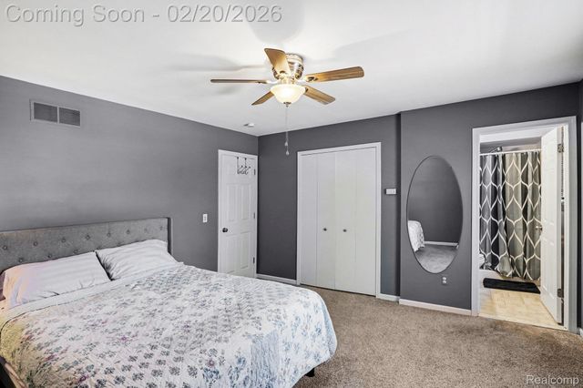 9566 Daleview Drive, Green Oak Township, MI 48178