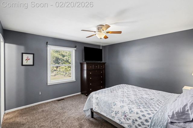 9566 Daleview Drive, Green Oak Township, MI 48178