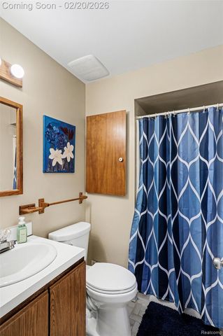 9566 Daleview Drive, Green Oak Township, MI 48178