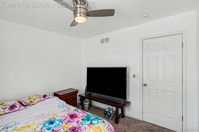 9566 Daleview Drive, Green Oak Township, MI 48178