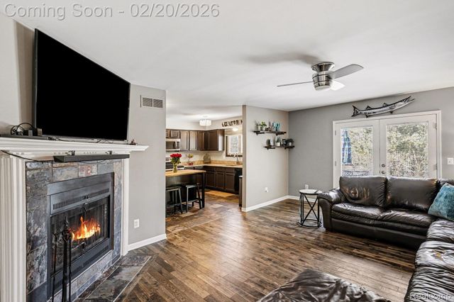 9566 Daleview Drive, Green Oak Township, MI 48178