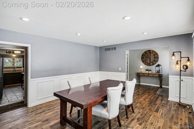 9566 Daleview Drive, Green Oak Township, MI 48178