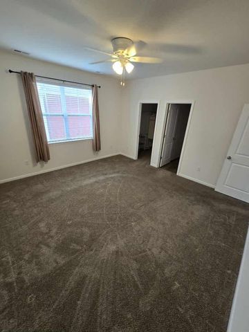 337 Clifford Way, Chesterton, IN 46304