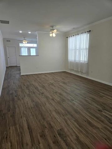 337 Clifford Way, Chesterton, IN 46304