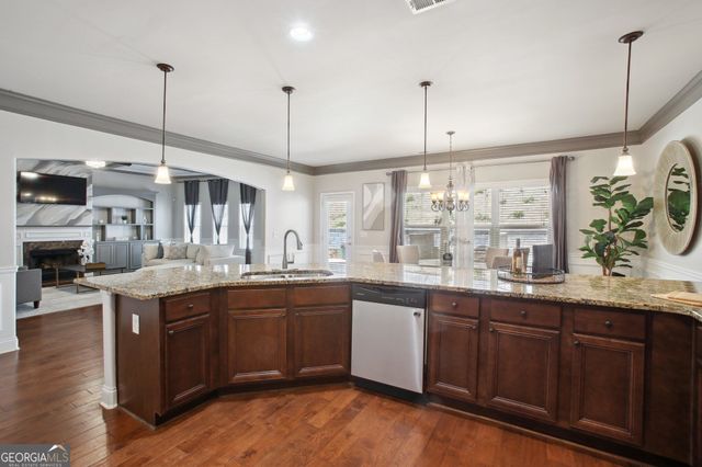 3345 Palmer Lake Pte, Douglasville, GA 30135