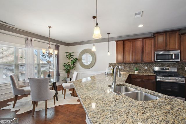 3345 Palmer Lake Pte, Douglasville, GA 30135