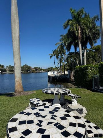 1881 Middle River Dr 403, Fort Lauderdale, FL 33305