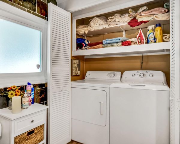 3055 Lakeshore Drive, Fort Lauderdale, FL 33312