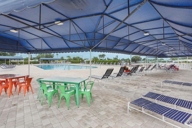 3055 Lakeshore Drive, Fort Lauderdale, FL 33312