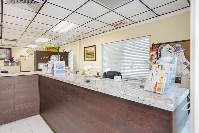 3055 Lakeshore Drive, Fort Lauderdale, FL 33312