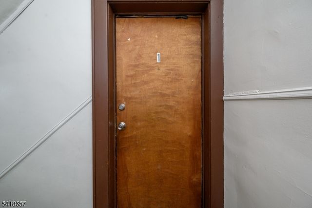 427 N 12Th St, Newark City, NJ 07107