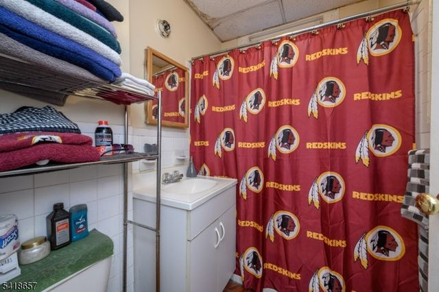 427 N 12Th St, Newark City, NJ 07107