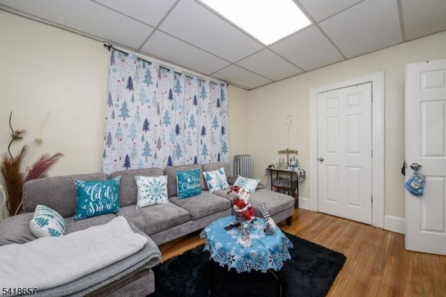 427 N 12Th St, Newark City, NJ 07107