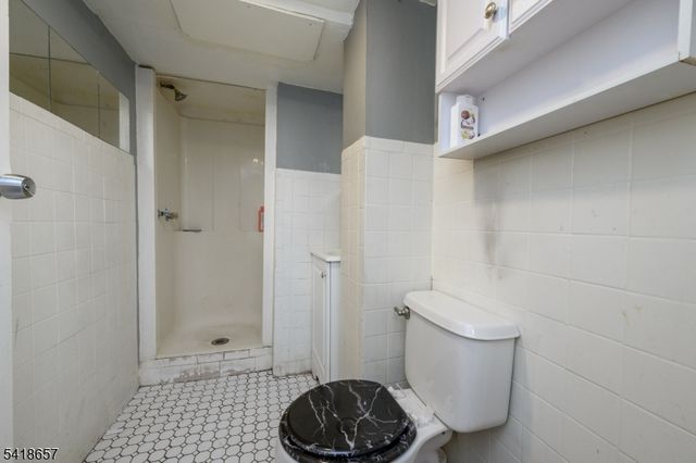 427 N 12Th St, Newark City, NJ 07107